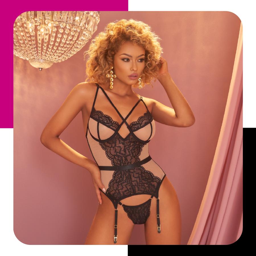 CORSETS