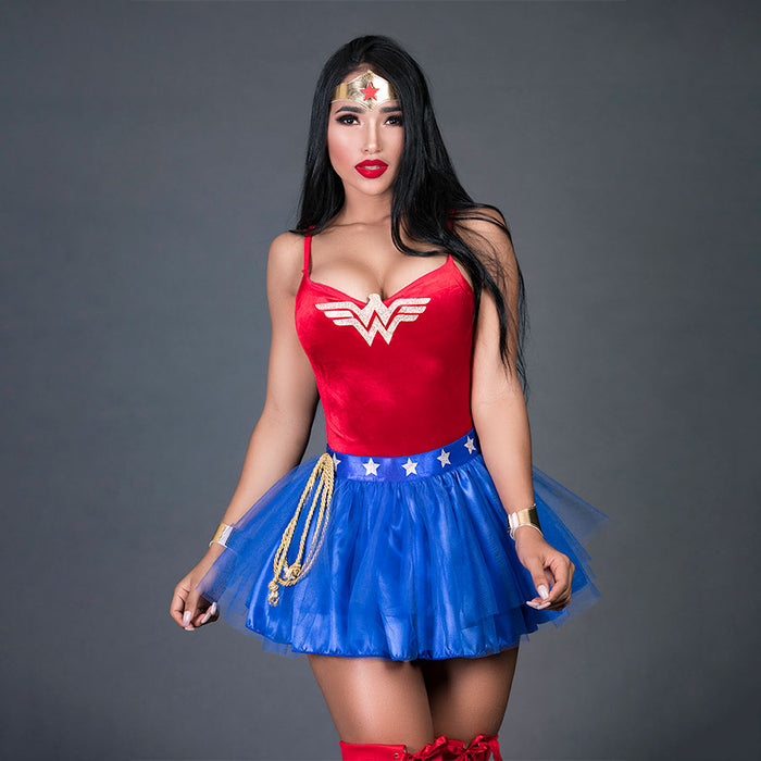 WONDER WOMAN